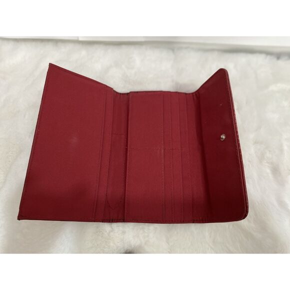 Liz & Co Red Snake Skin  Wallet Pre-Owned - Picture 3 of 4